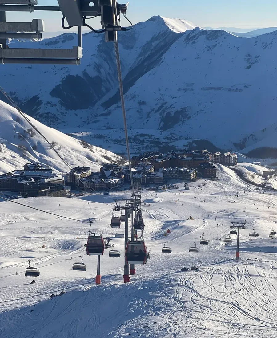 Gulmarg ski holiday guide